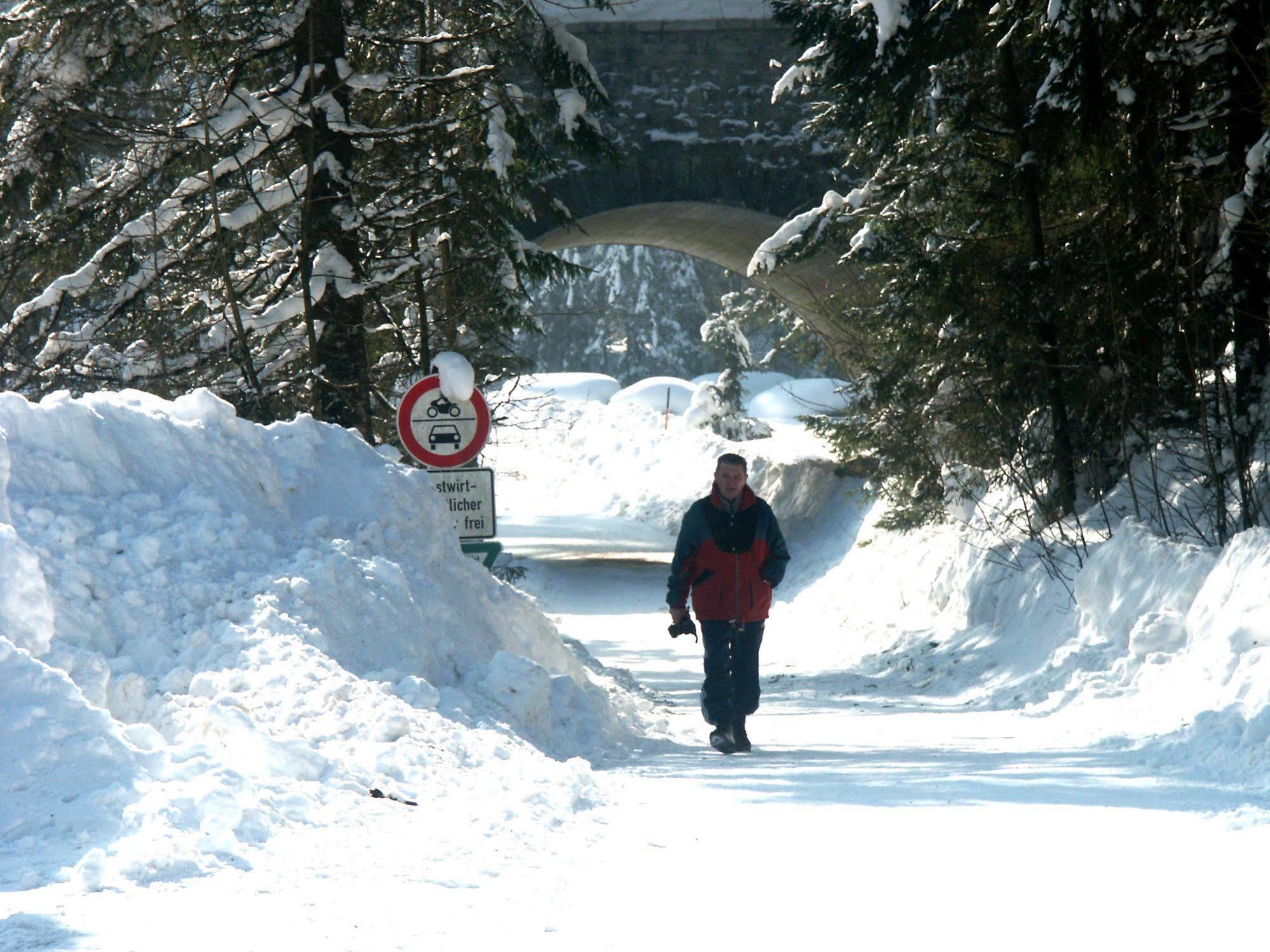 Aktivhotel & Gasthof Schmelz Ihr Urlaubs Hotel In Inzell Mit Wellness Hallenbad, Alpensauna & Dampfbad Eksteriør billede